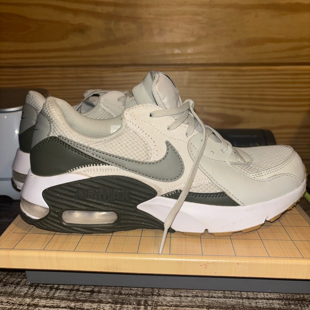 Nike Air Max Cream and Dark Green Sneakers